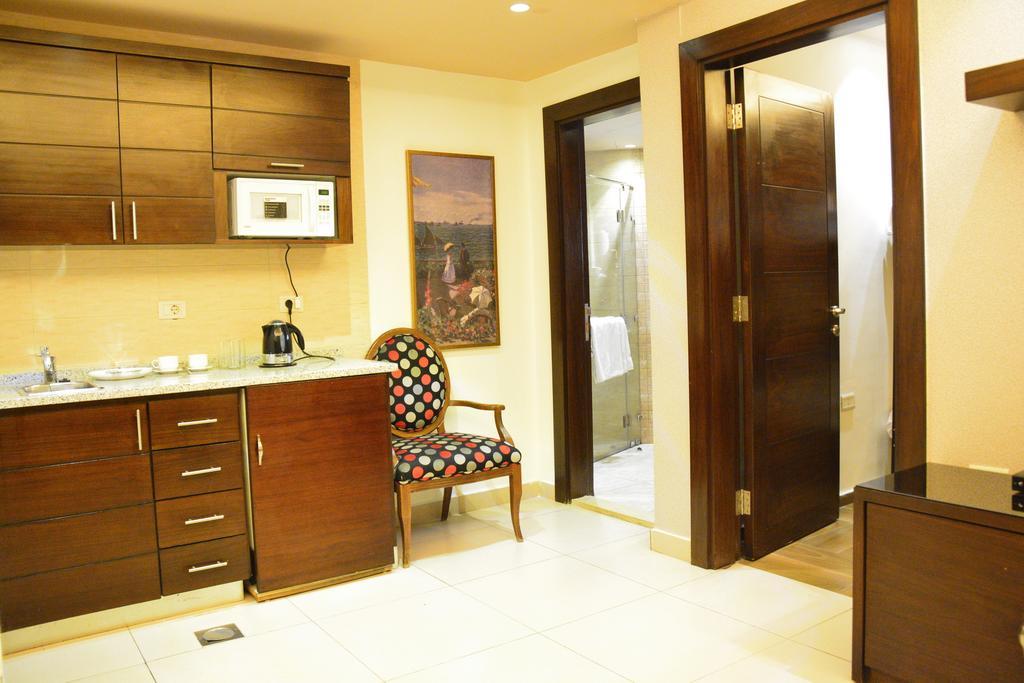 Nadine Hotel Suites Αμμάν Εξωτερικό φωτογραφία