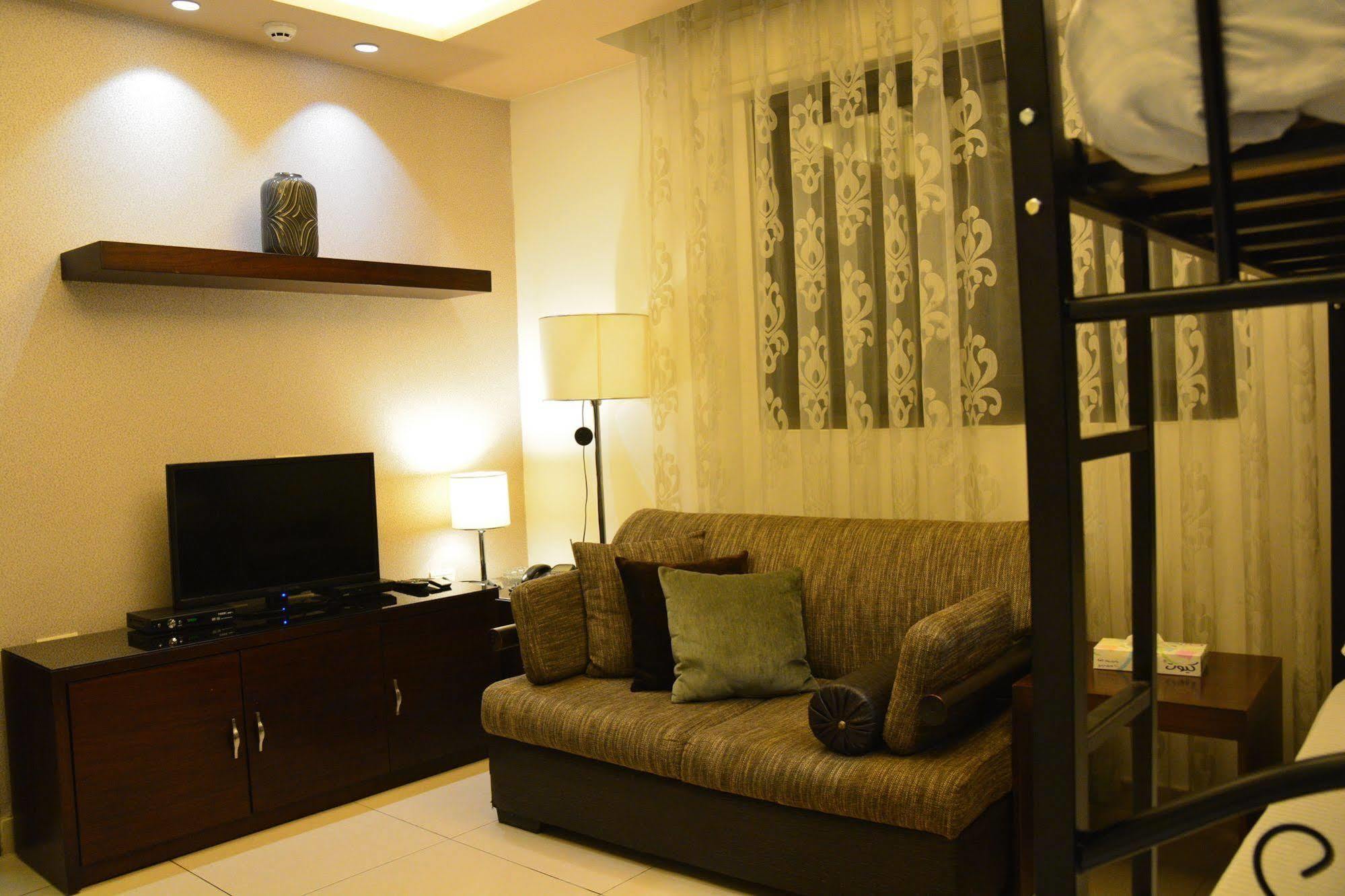 Nadine Hotel Suites Αμμάν Εξωτερικό φωτογραφία