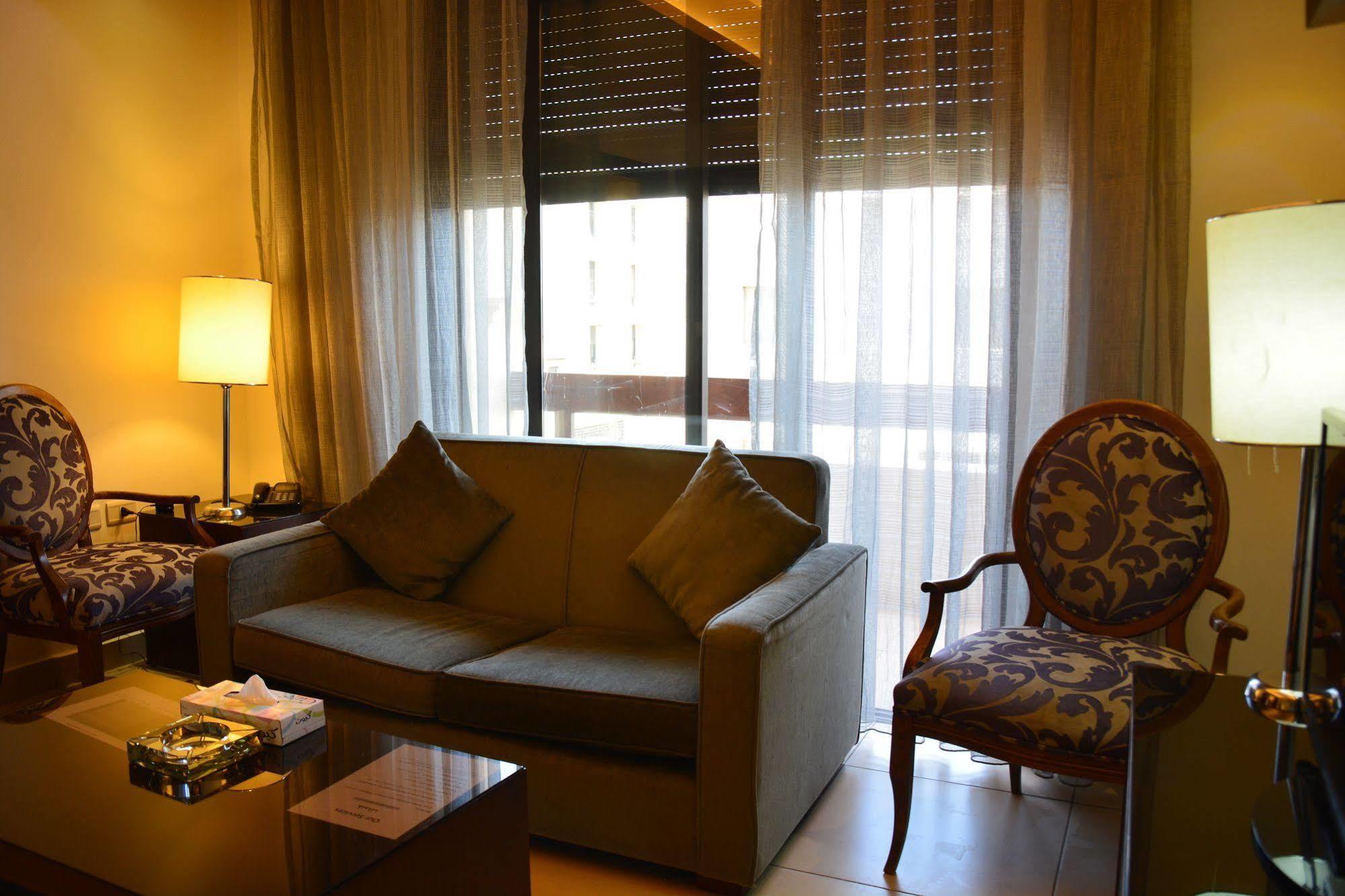 Nadine Hotel Suites Αμμάν Εξωτερικό φωτογραφία